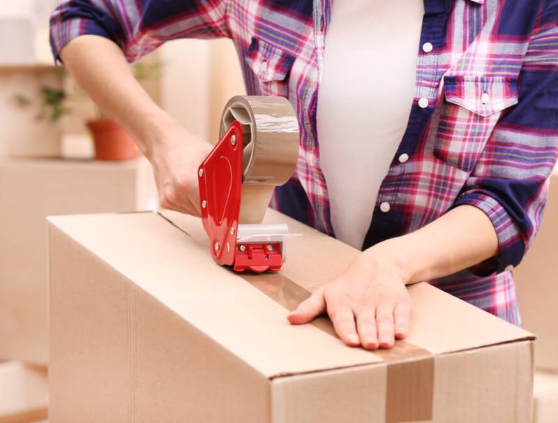 How Much Does It Cost for Movers to Pack Your Stuff?