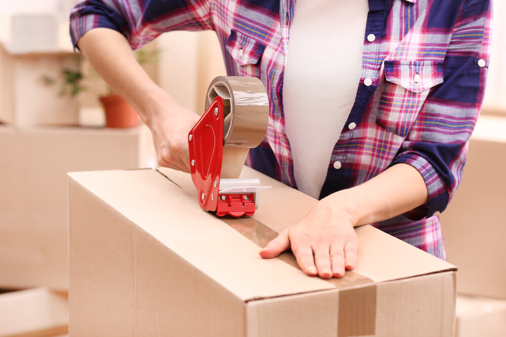 How Much Does It Cost for Movers to Pack Your Stuff?